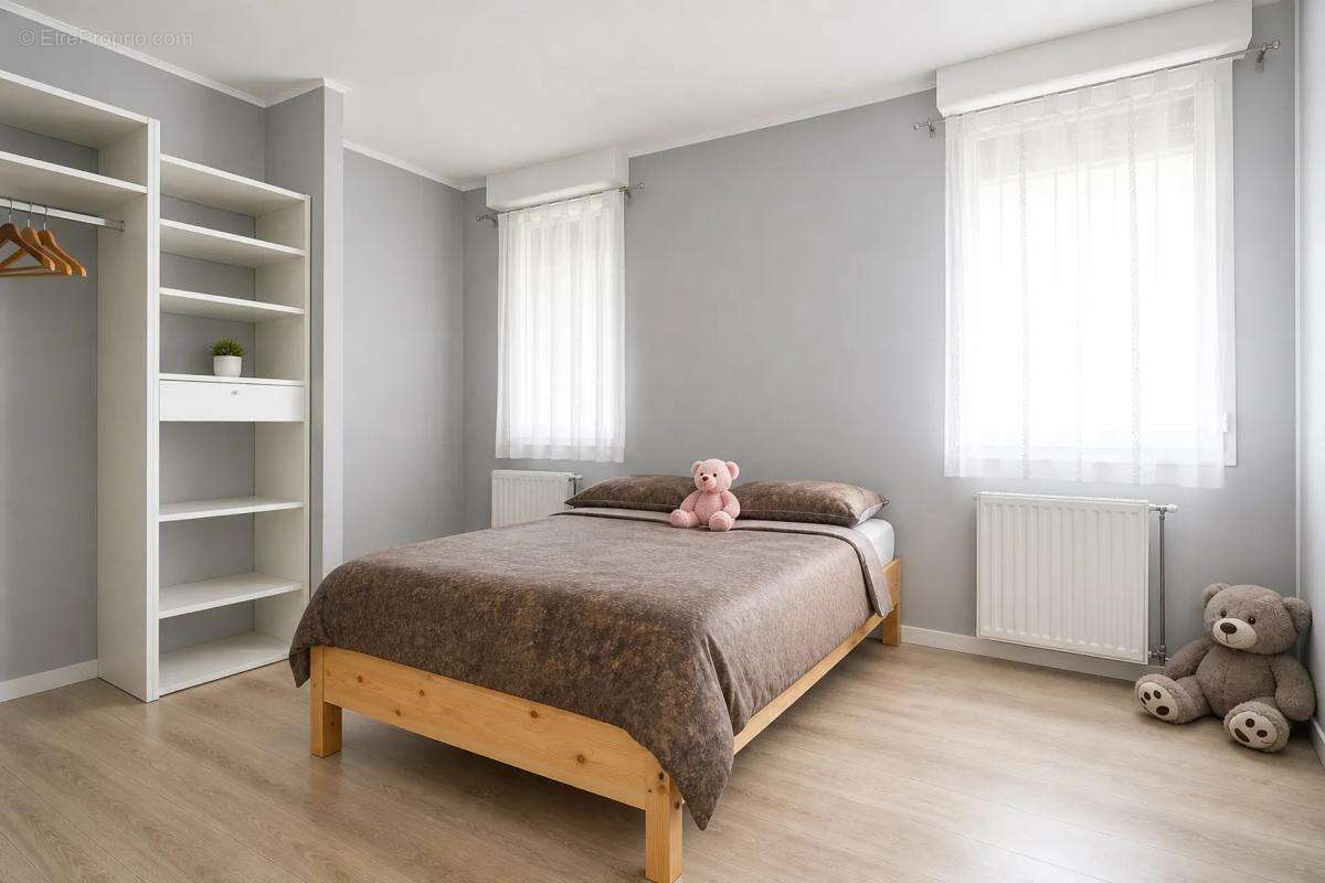 Appartement de 3 pièces de 76 m² à Saint-Pierre-du-Perray - photo 5