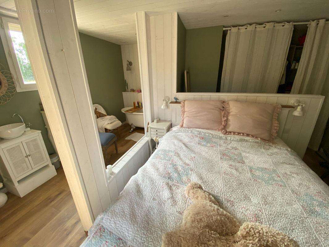 Maison à SAINT-MARTIN-DE-GURSON