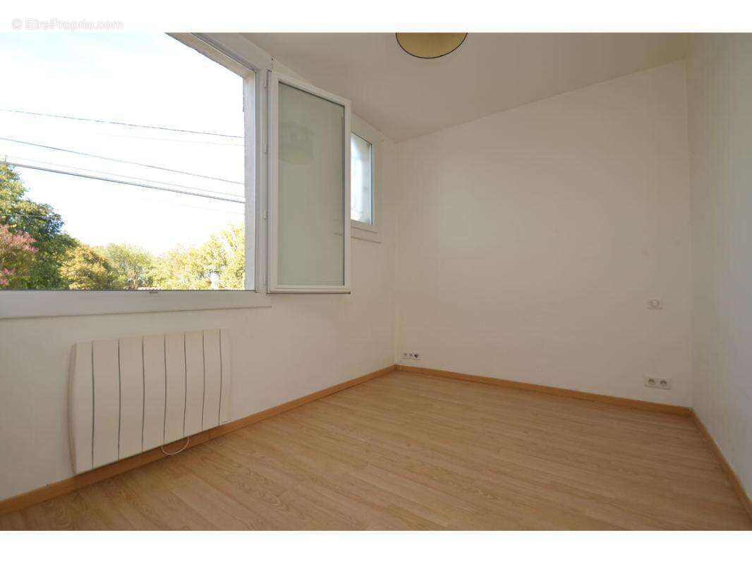 Maison à MONTPON-MENESTEROL