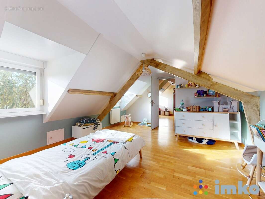 Maison à CAPPELLE-BROUCK