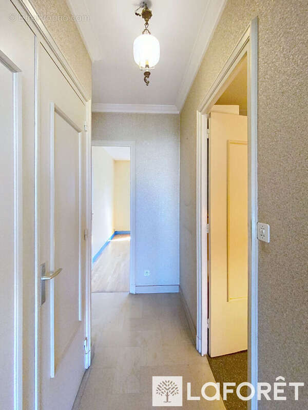 Appartement à LYON-4E