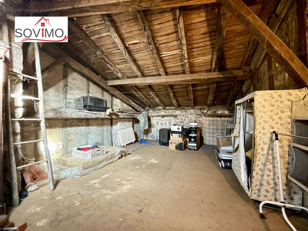 Maison de ville a rafraichir avec garage séparé - photo 20