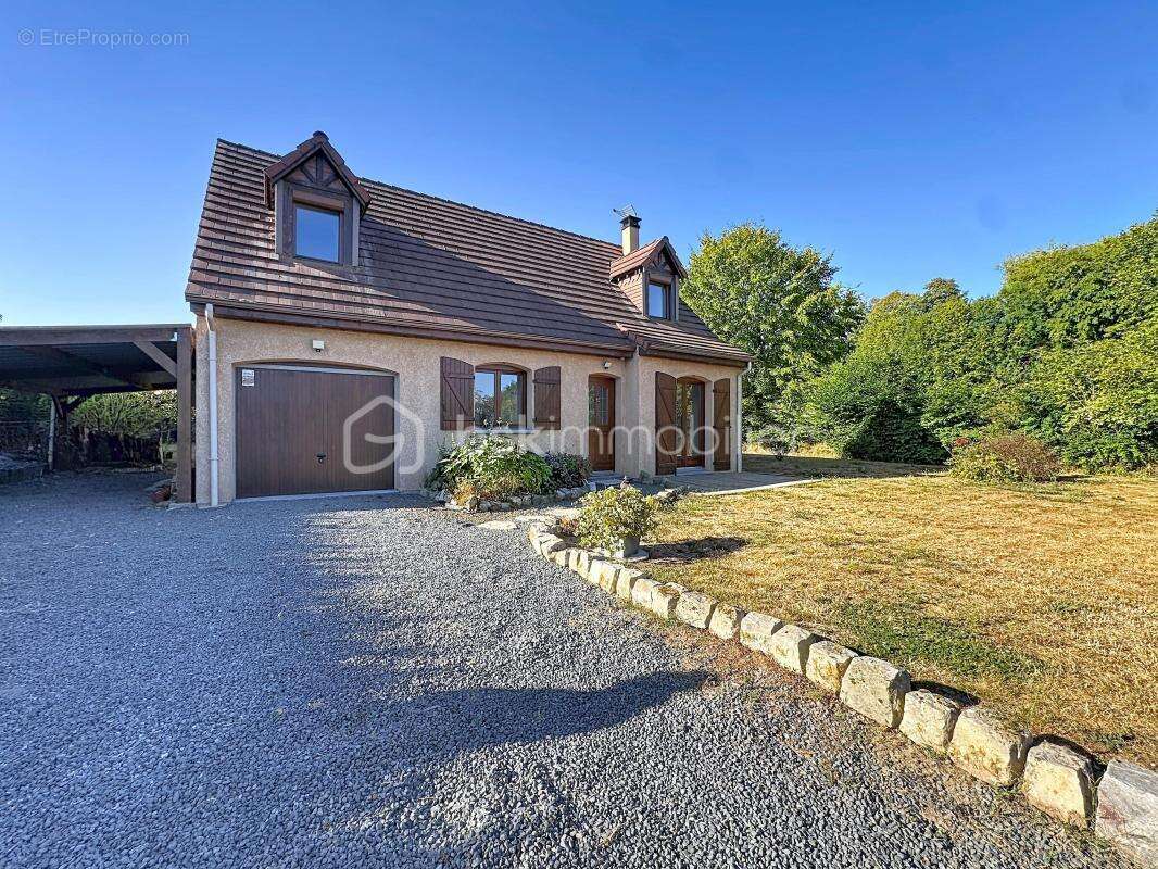Maison à MONTFORT-SUR-RISLE