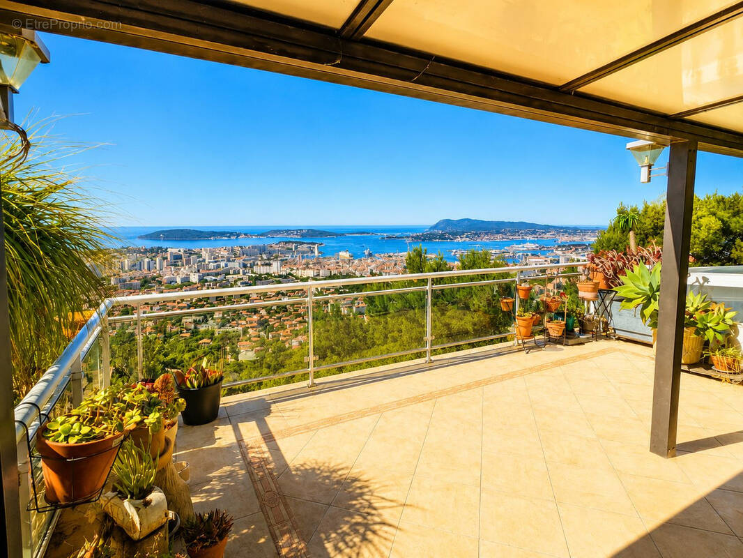 Maison à TOULON