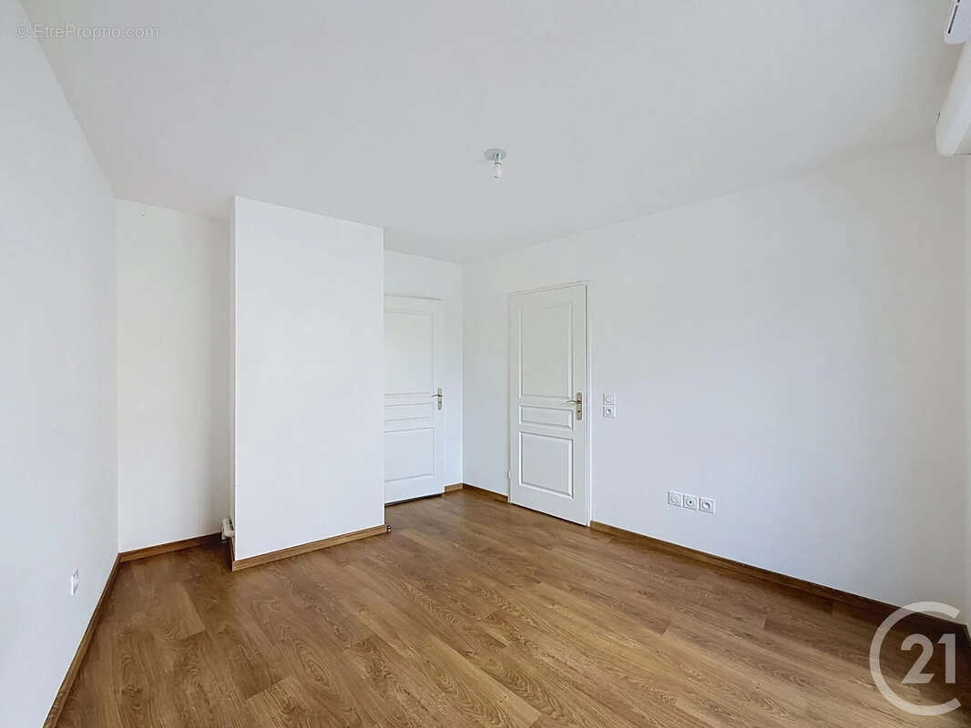 Appartement à FONTAINEBLEAU