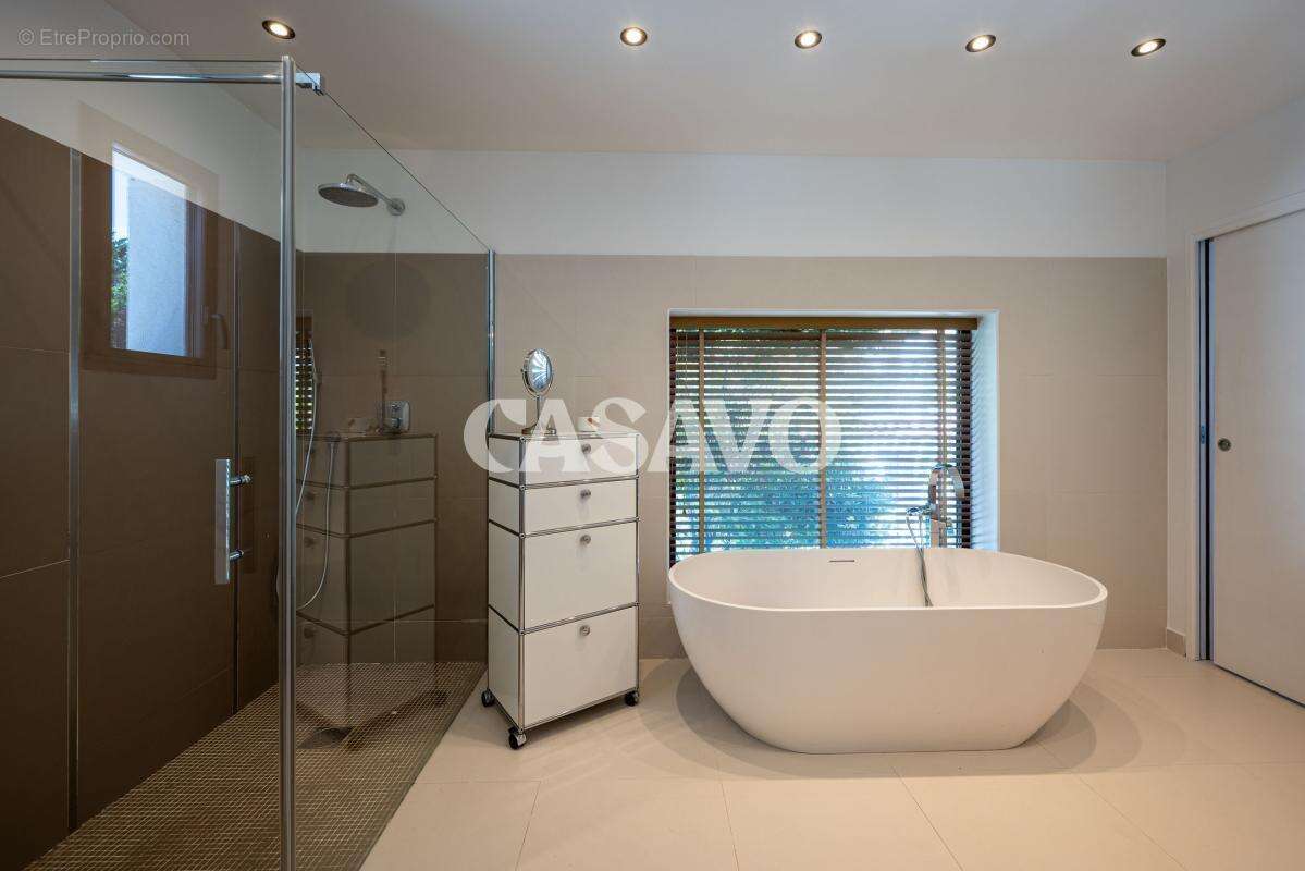 Maison à AIX-EN-PROVENCE