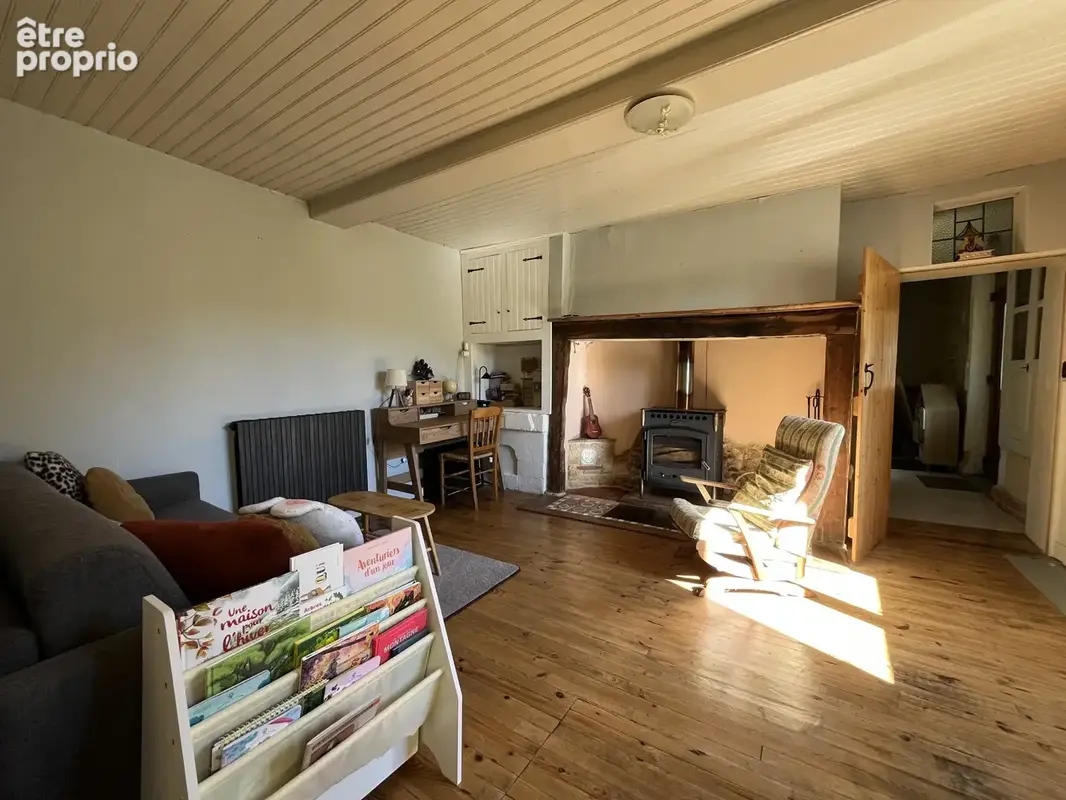 Maison de campagne sur 5 000m2 de terrain - photo 7