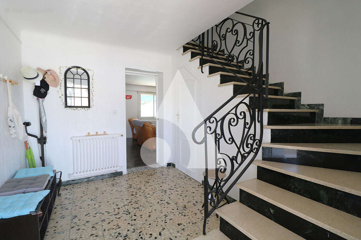 Maison à AUREILHAN