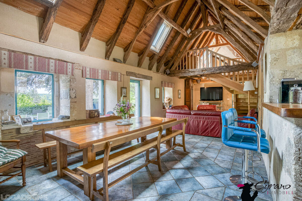 Maison à LAMONZIE-MONTASTRUC