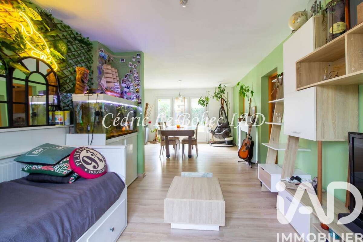 Photo 5 - Maison à MONTIGNY-LES-CORMEILLES