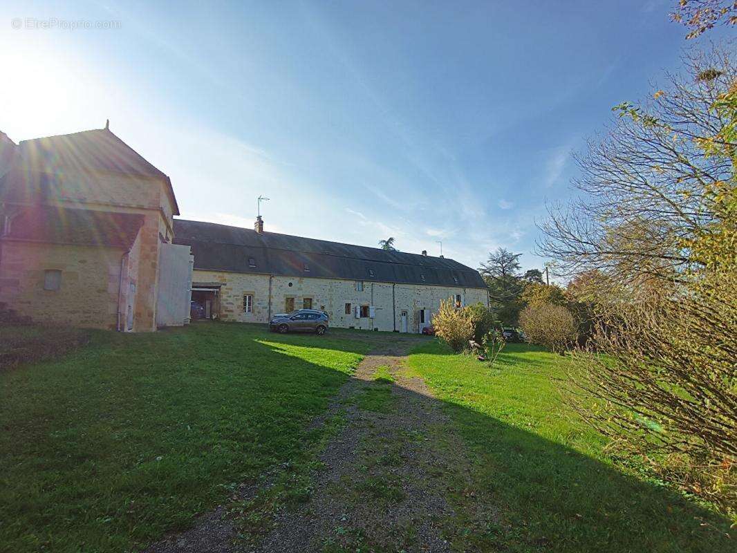 Appartement à SAINT-BENIN-D&#039;AZY