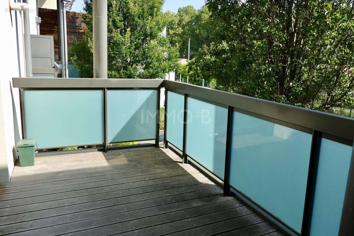 Appartement à RAMONVILLE-SAINT-AGNE