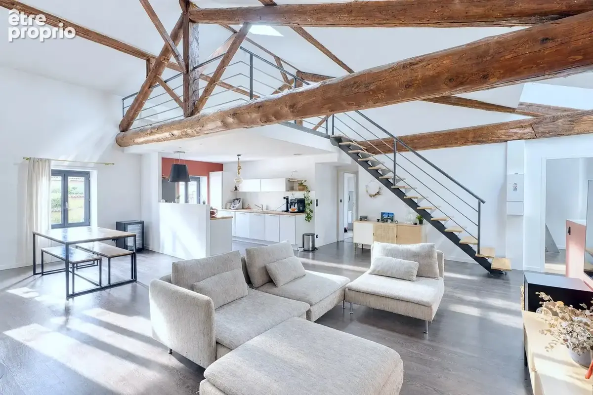 Photo Appartement à Saint-Georges-De-Reneins au prix de 310 000€
