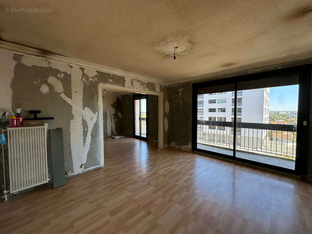 Appartement à COLOMIERS