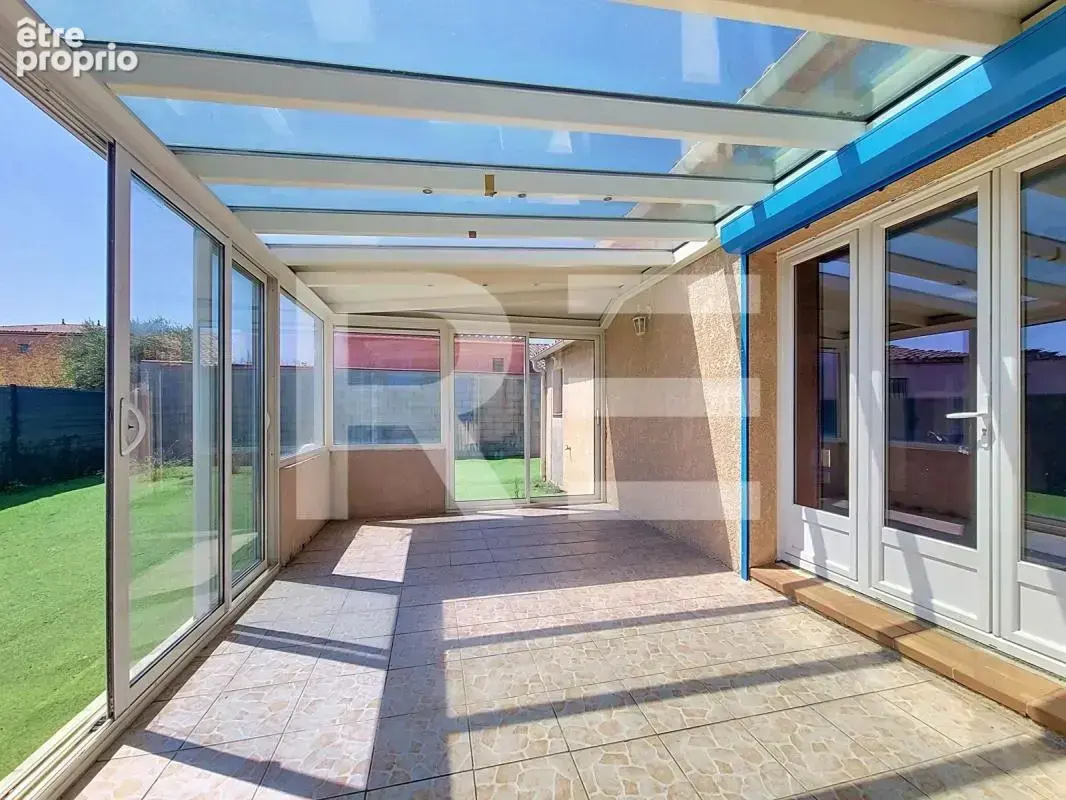 Maison individuelle de 4 chambres avec piscine sur St Chaptes - photo 9