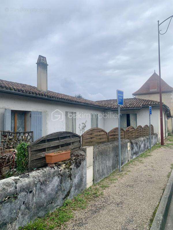 Maison à MOULEYDIER