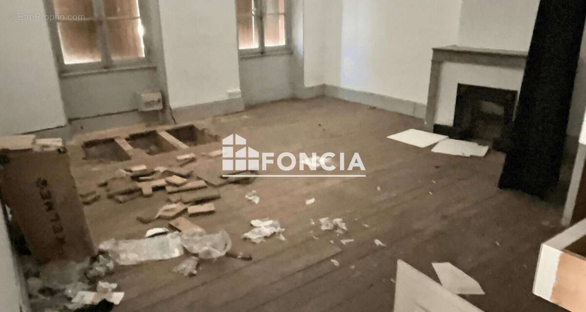 Maison à VILLE-SOUS-ANJOU