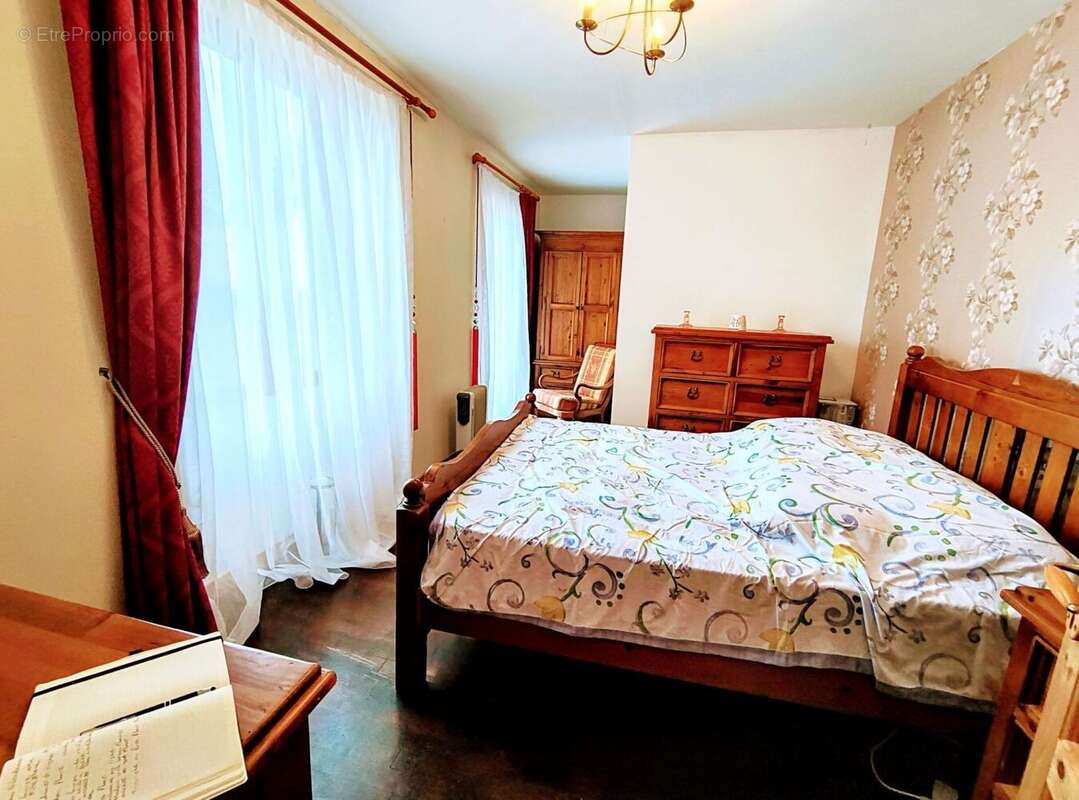 Maison à LA SOUTERRAINE