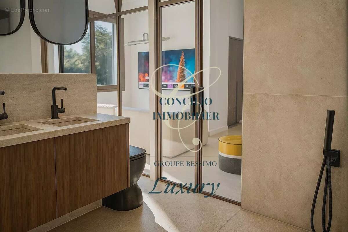 Appartement à VERSAILLES