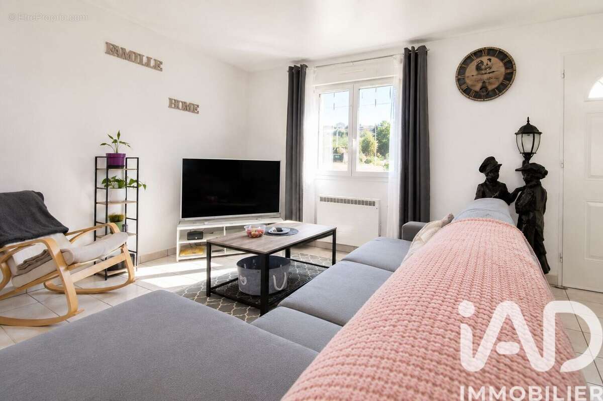 Photo 9 - Maison à ANDILLY