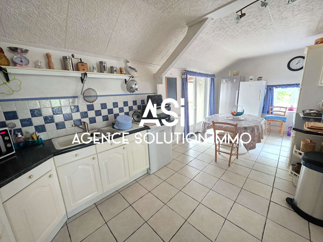 Maison  5 pièce(s) 173 m2 - photo 10