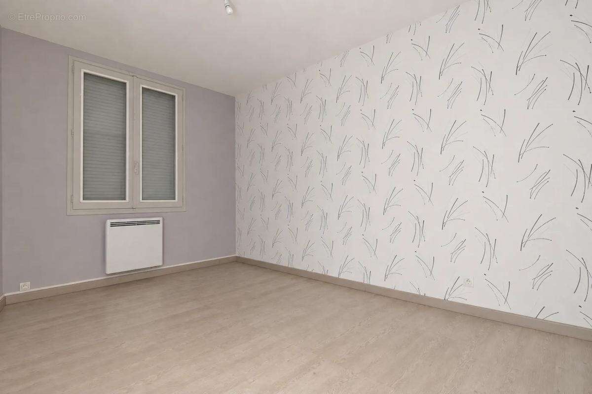 Maison 6 pièces avec grand garage - Louée - photo 8