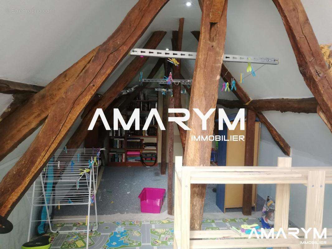 Maison à SAINT-MARTIN-EN-CAMPAGNE