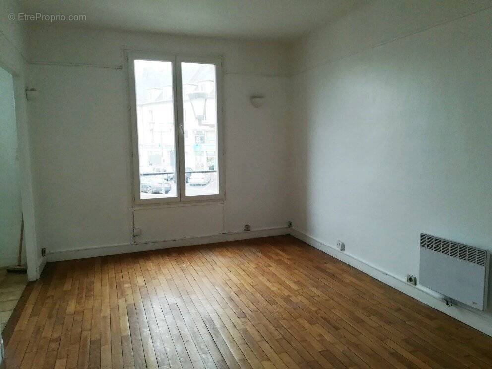 Appartement à SAINT-OUEN-L&#039;AUMONE