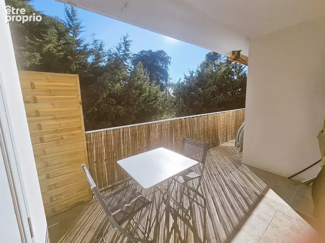 Appartement 70 m² à Le Cannet  - photo 1