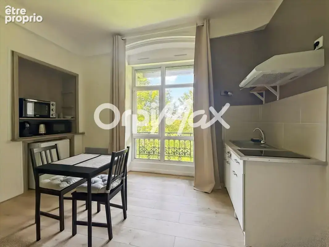 Appartement À Vendre - photo 2