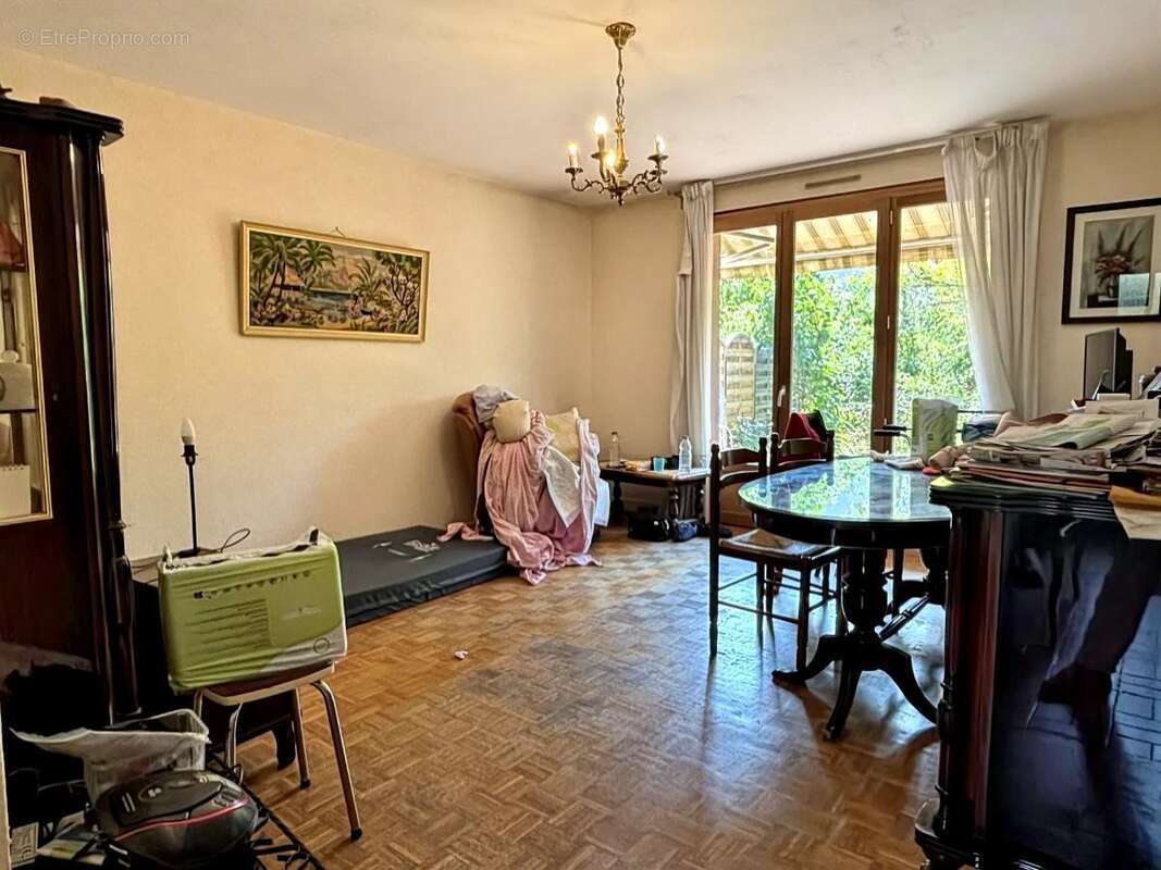 Maison 88 m² à Poisat  - photo 4