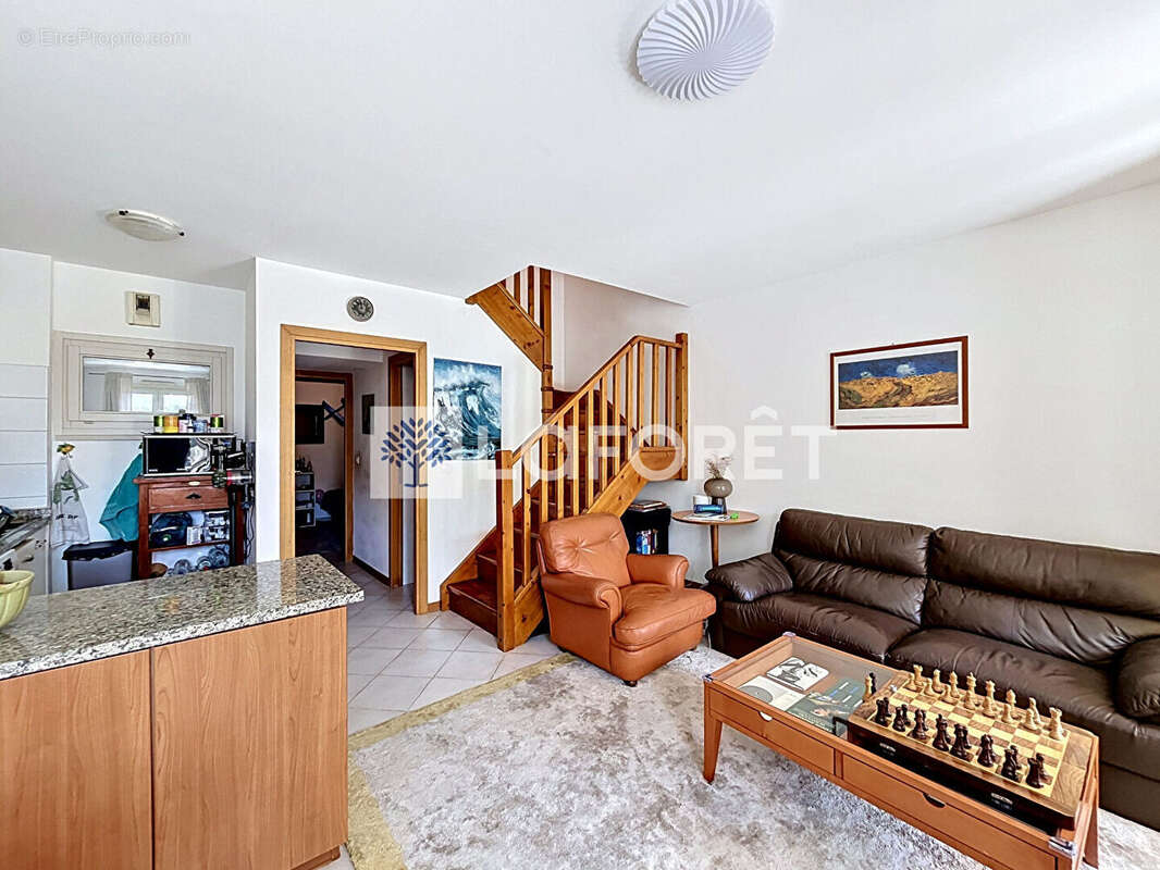 Appartement à BEAUSOLEIL