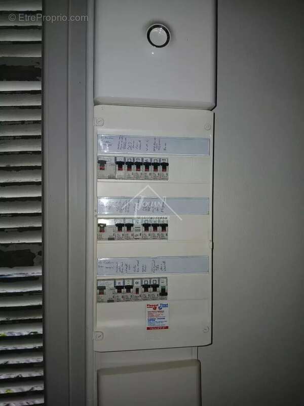 Appartement à VARENNES-SUR-ALLIER