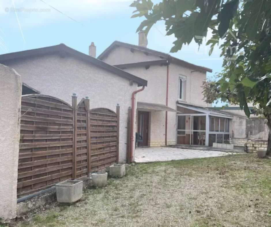 Maison à SAINT-RAMBERT-D'ALBON