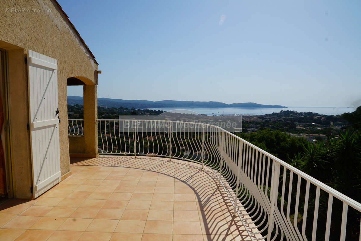 Maison à CAVALAIRE-SUR-MER