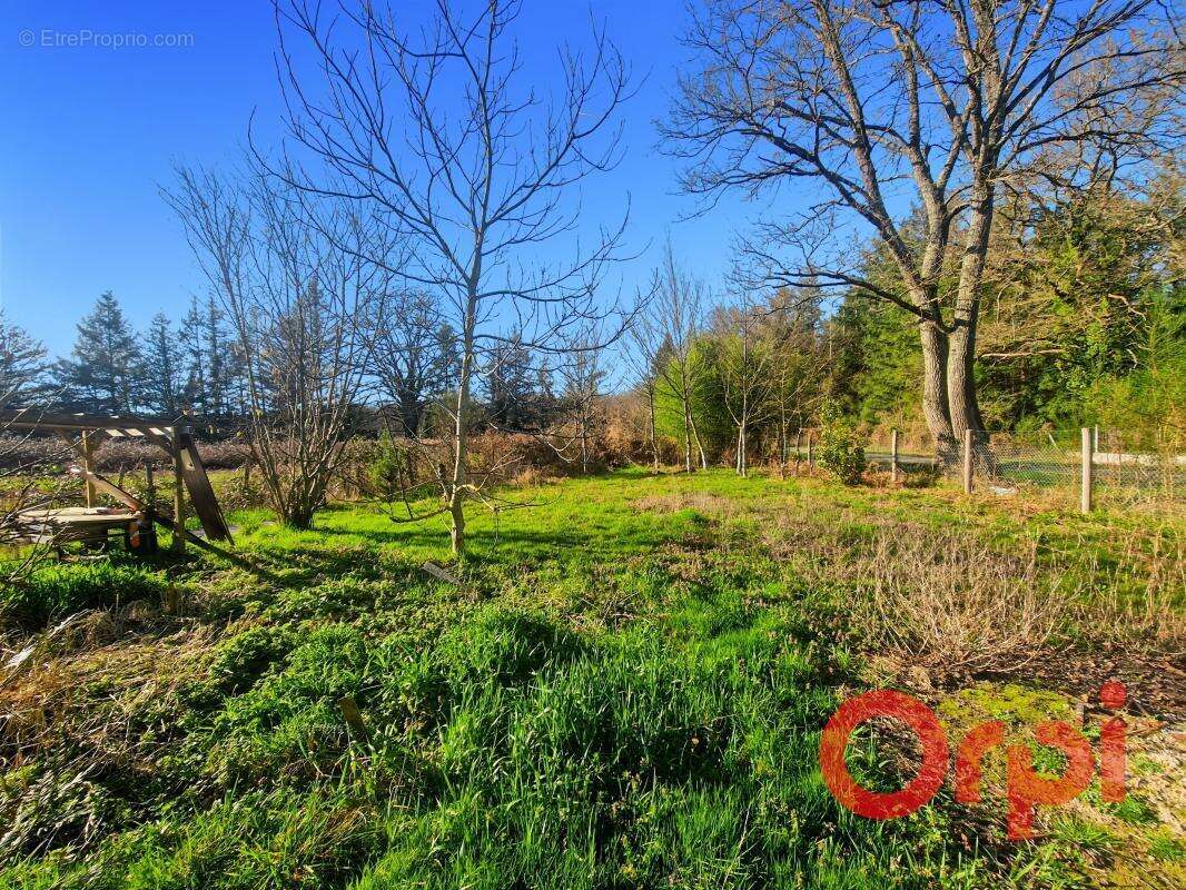 Maison à MORNAY-SUR-ALLIER