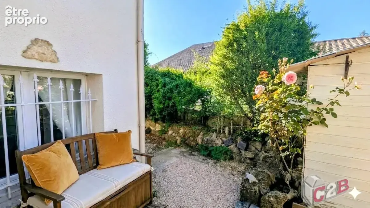 Maison en pierre sur portets  bien sous compromis de vente - photo 3