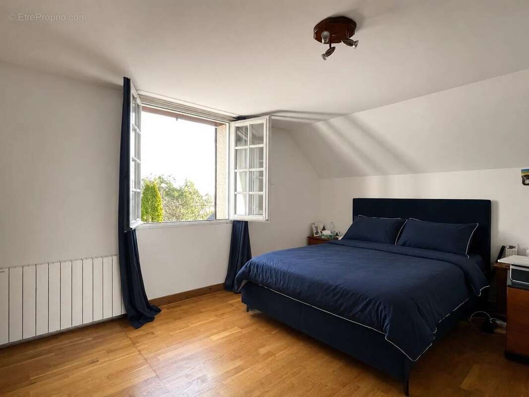 Maison à THOIRY