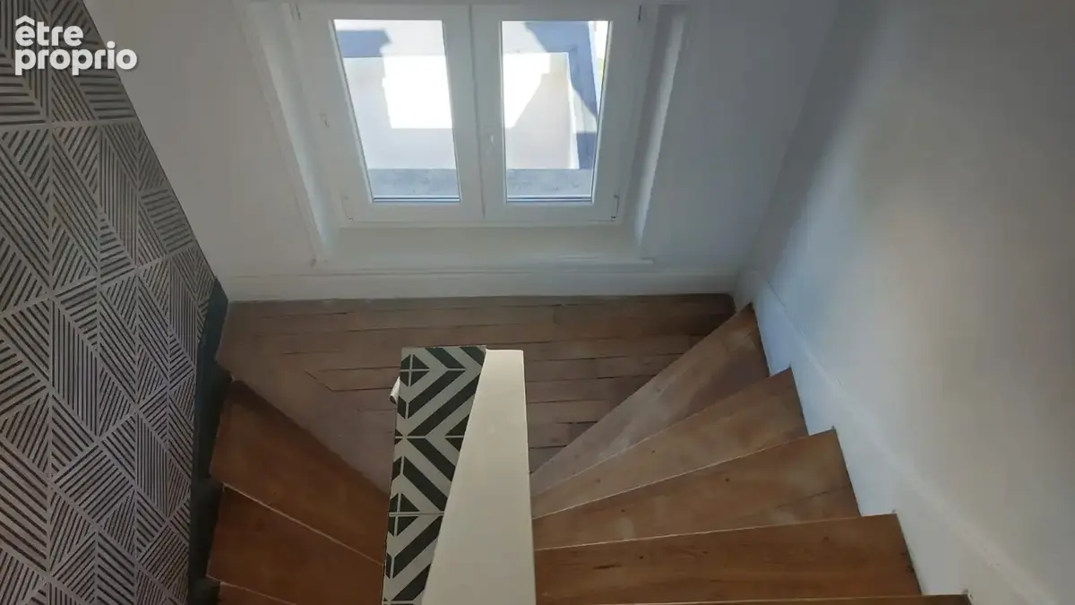 F5 avec 4 chambres, rénové, rue Félix Faure - photo 10