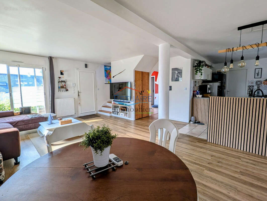 Maison 100 m² à Saffre  - photo 2