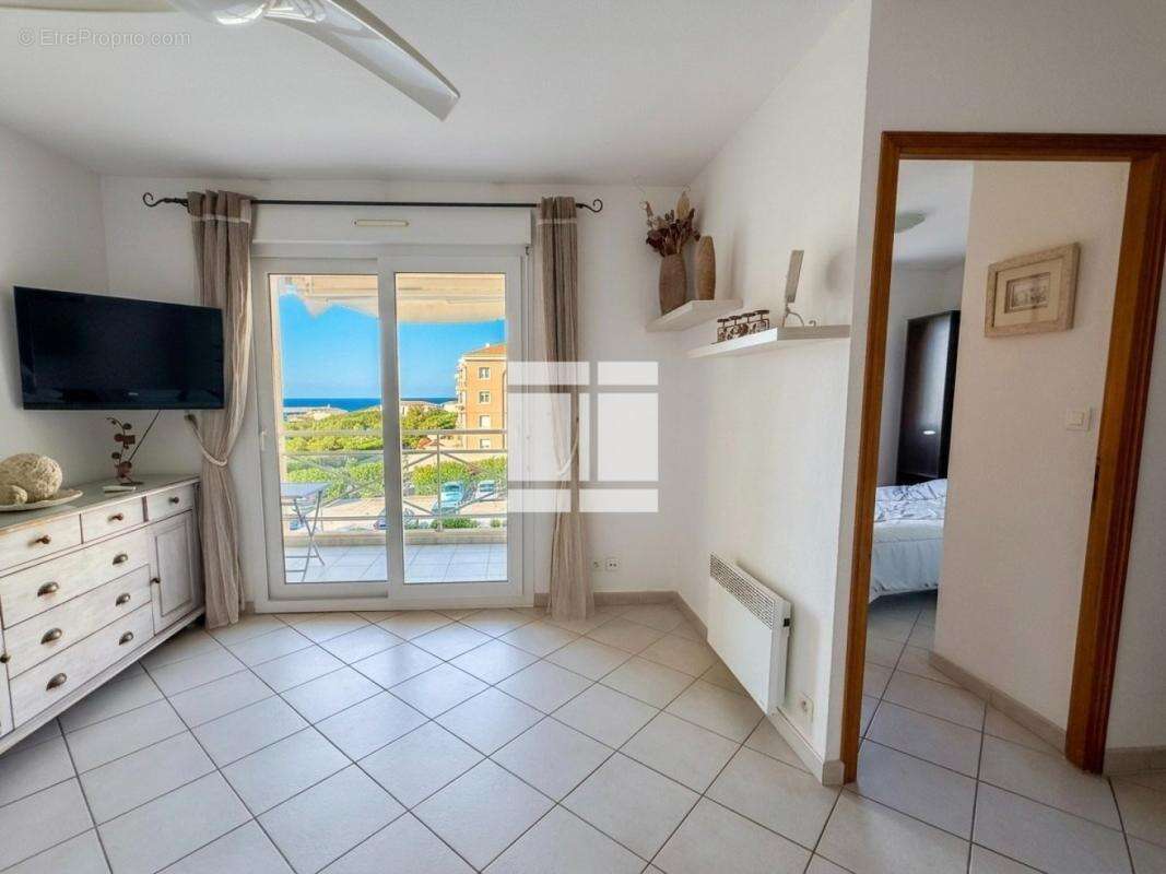 Appartement à L'ILE-ROUSSE