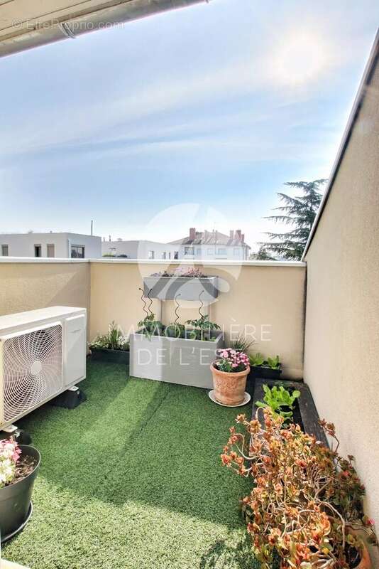Appartement à LYON-8E