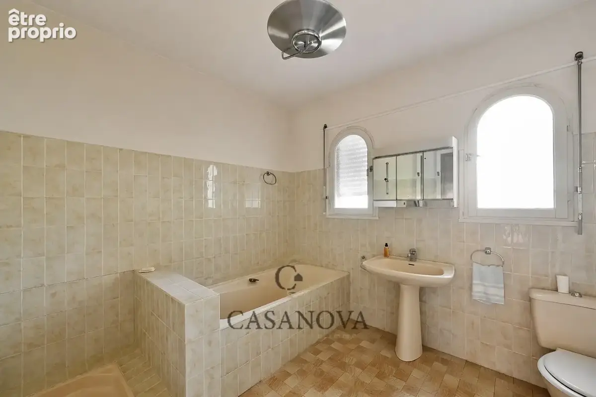 Maison familiale à rénover sur grand terrain arboré de 2 932 m²  Montpellier Aiguelongue - photo 19
