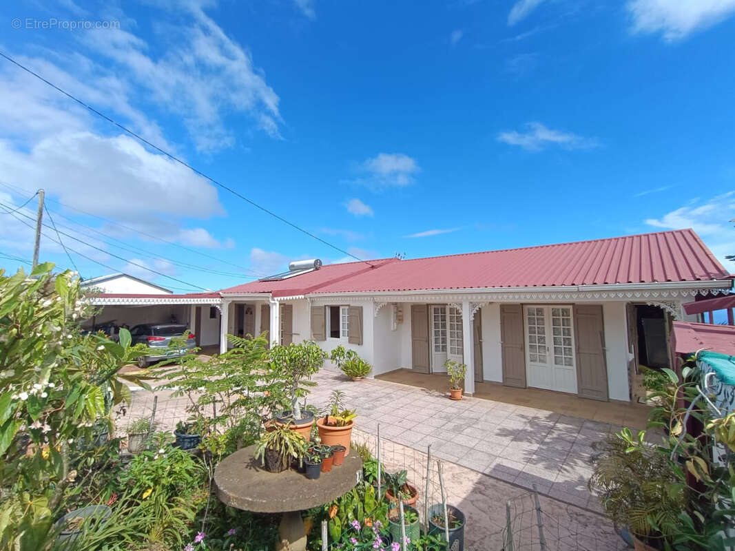 Appartement à PETITE-ILE