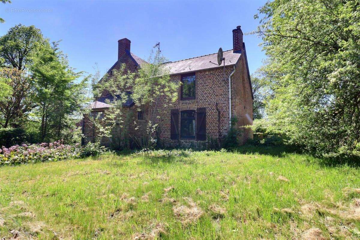 Maison à WILLIES