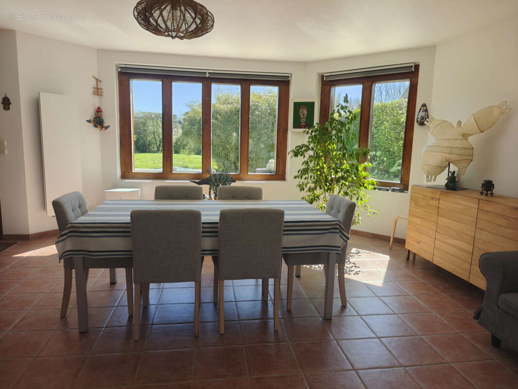 Maison à BERNAY