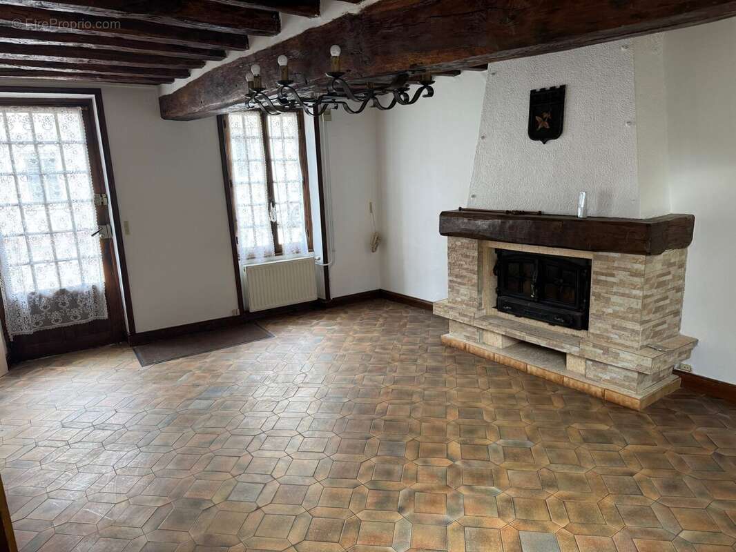 Maison à PACY-SUR-EURE