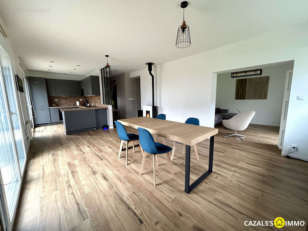 Maison à SAINT-GERMAIN-SUR-ECOLE