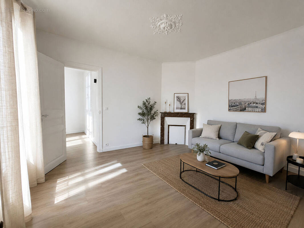Appartement à PARIS-15E
