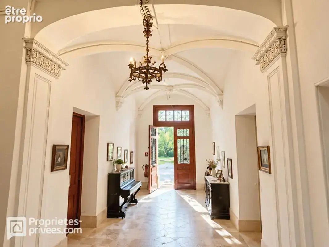 Propriété d'exception - Château du XVIIe siècle aux portes de la Drôme Provençale - photo 7